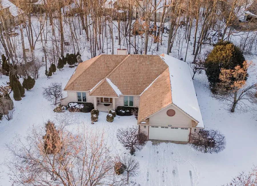 S79W19238 River Oaks COURT, Muskego, WI 53150 - Image #3