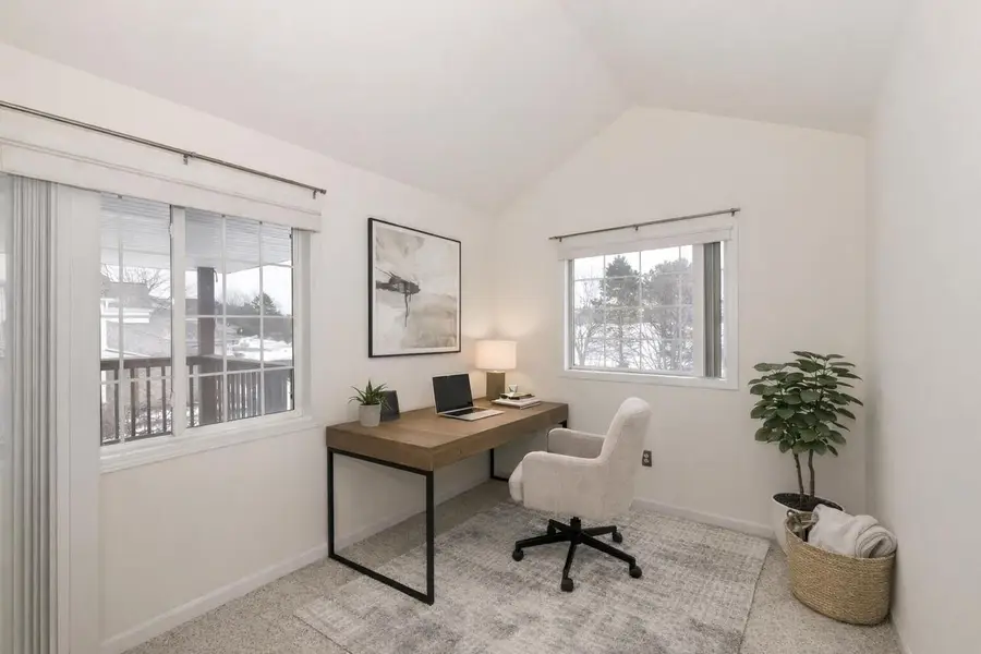 4740 S Forest Point BOULEVARD, New Berlin, WI 53151 - Image #2