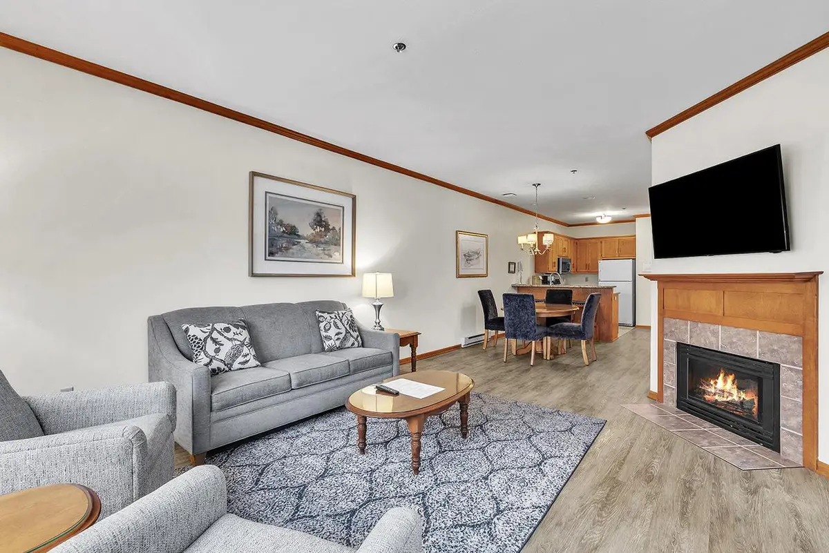 101 Osthoff AVENUE #287, Elkhart Lake, WI 53020 - #1