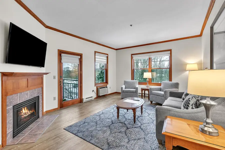 101 Osthoff AVENUE #287, Elkhart Lake, WI 53020 - #2