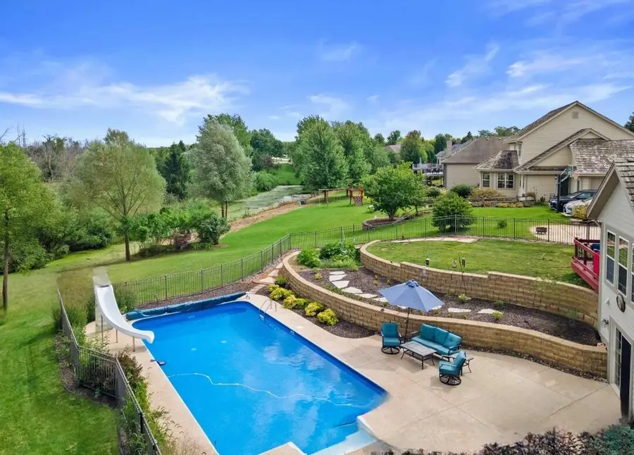 W172N7862 Shady LANE, Menomonee Falls, WI 53051 - #3