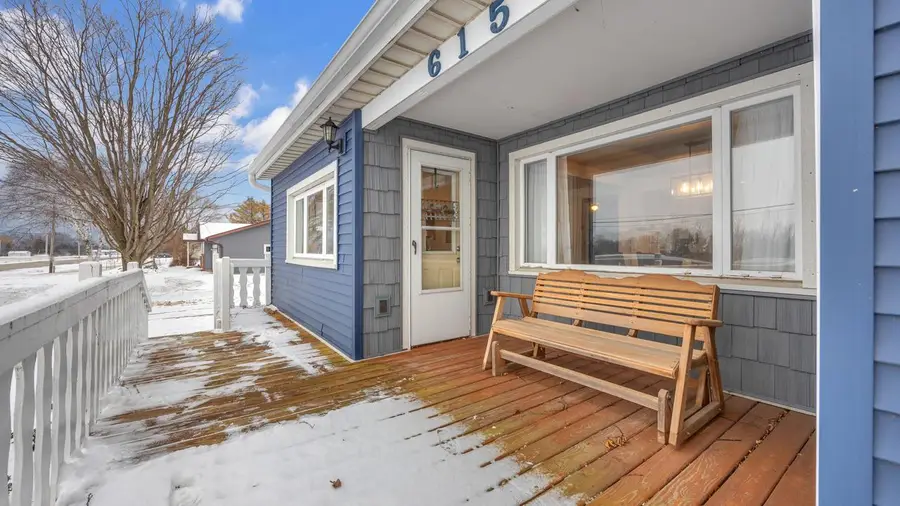 615 E Washington AVENUE, Cleveland, WI 53015 - Image #2