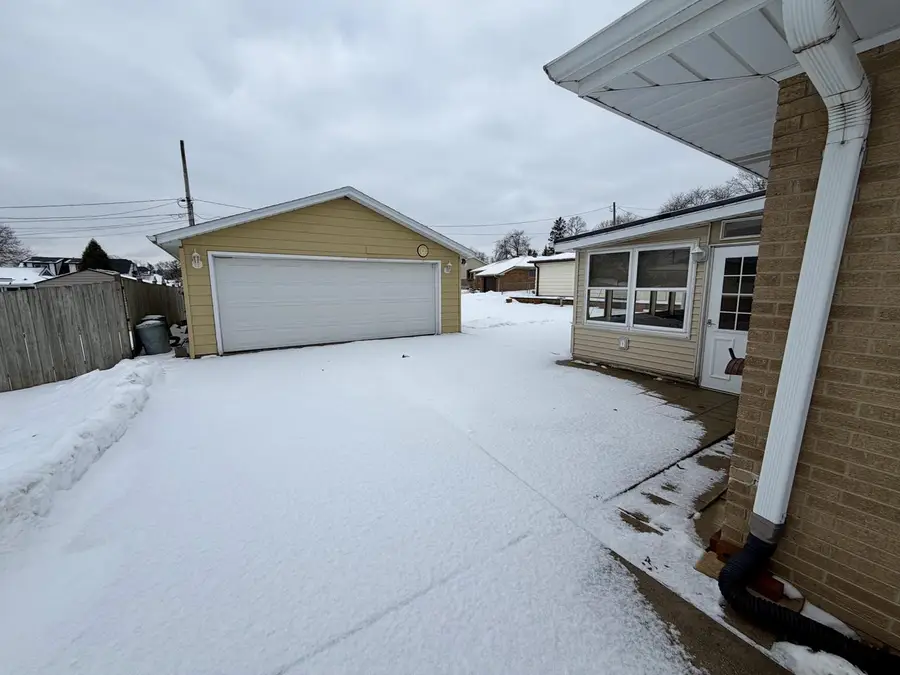 8541 W Mcmyron STREET, West Allis, WI 53214 - #2