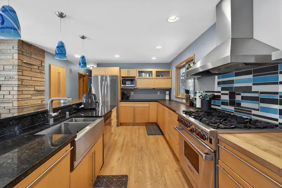 1150 Parkway DRIVE, Brookfield, WI 53005 - Image #2