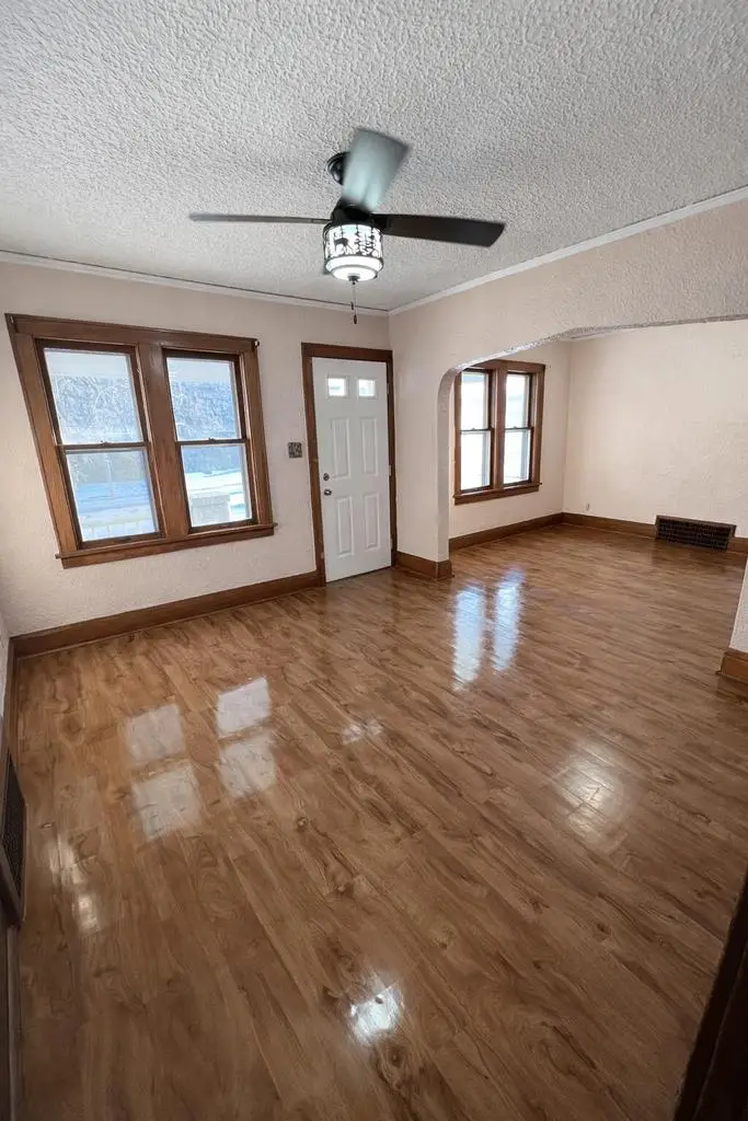 6220 W Burnham STREET, West Allis, WI 53219 - #2