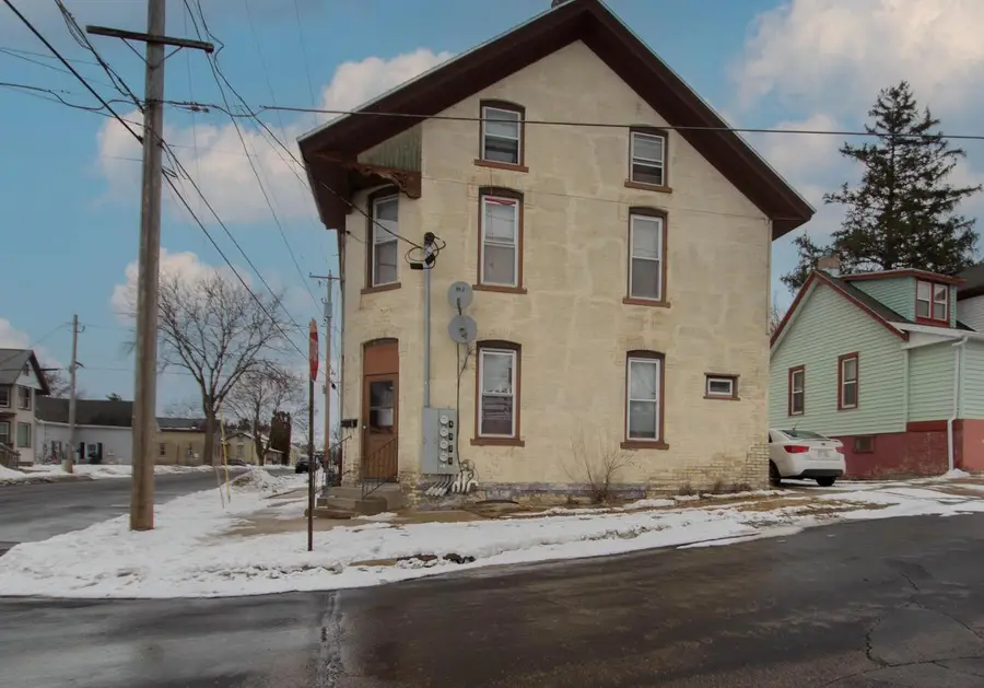 701 N Second STREET, Watertown, WI 53098 - #3