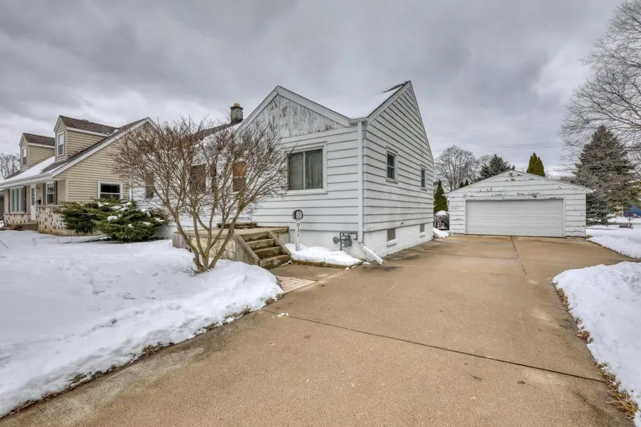 931 S 120th STREET, West Allis, WI 53214 - Image #2