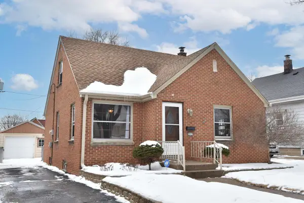 3019 N 74th STREET, Milwaukee, WI 53210