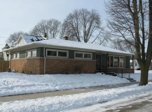 2021 Garfield AVENUE, Sheboygan, WI 53081