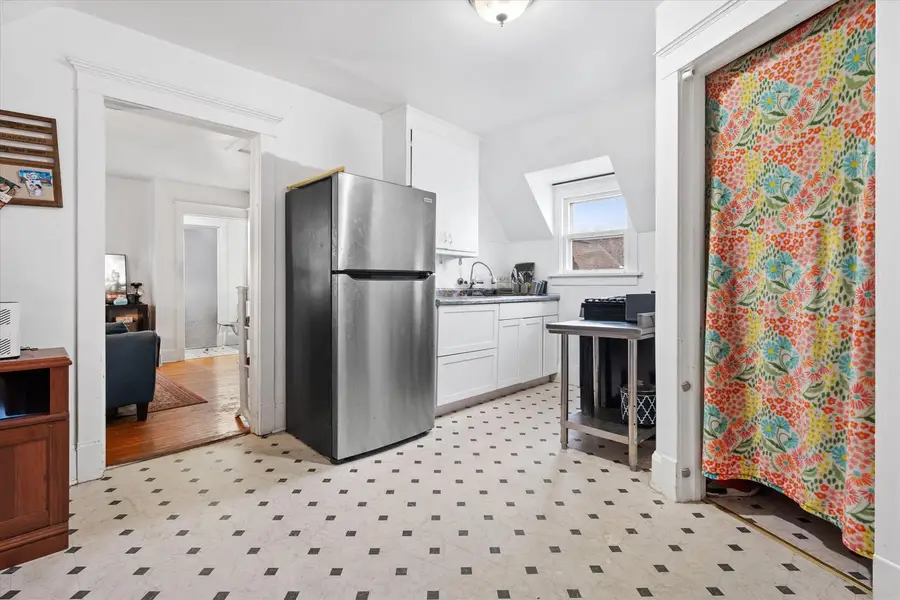 1420 Wisconsin AVENUE #1422,1422 1/2, Racine, WI 53403 - Image #3