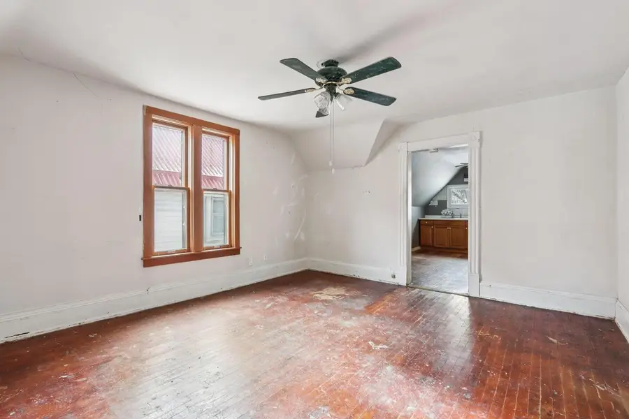 2745 N Booth STREET, Milwaukee, WI 53212 - Image #3