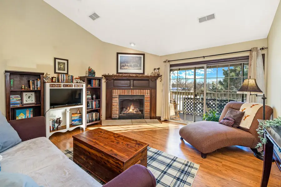 4869 S Forest Ridge DRIVE #17, New Berlin, WI 53151 - #3