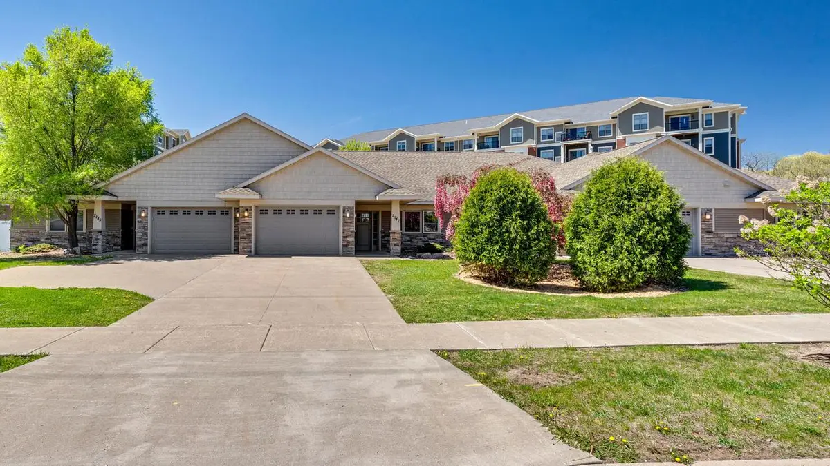 2149 Abbey ROAD #2147-2145, Onalaska, WI 54650 - #1