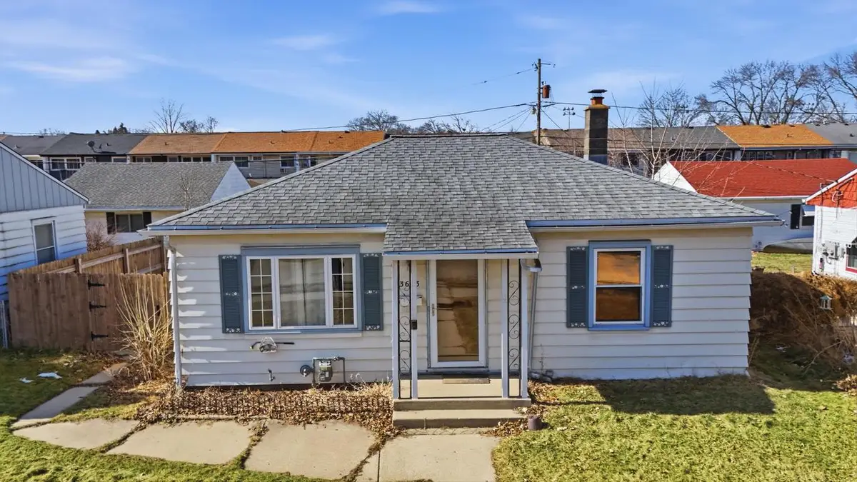 3613 S Taylor AVENUE, Milwaukee, WI 53207 - #1