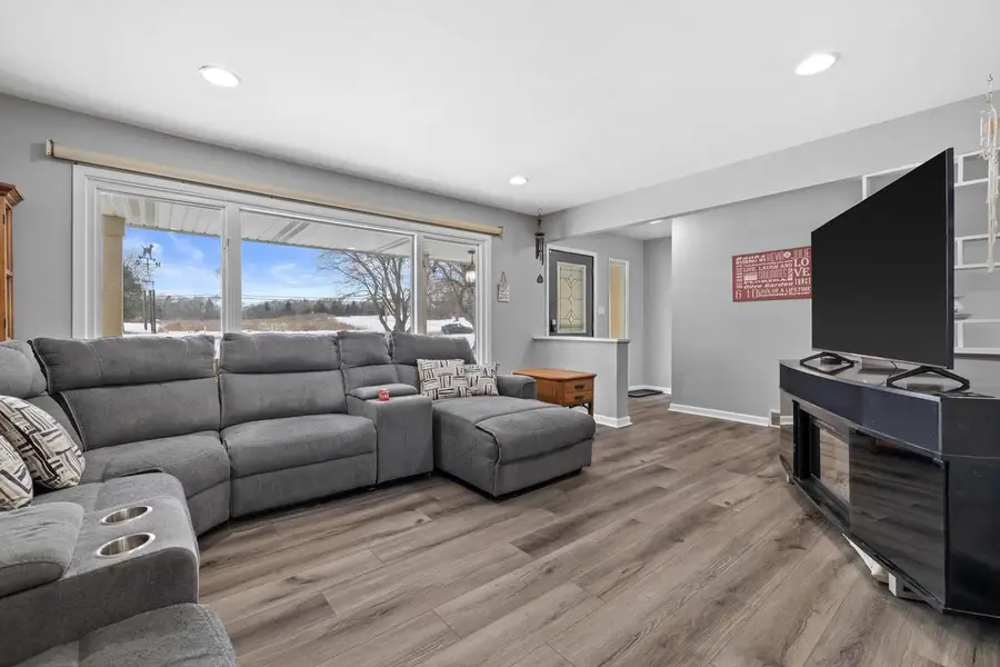 W124S8276 N Cape ROAD, Muskego, WI 53150 - #3