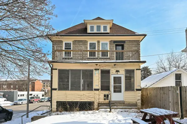 1500 S 71st STREET #1502, West Allis, WI 53214