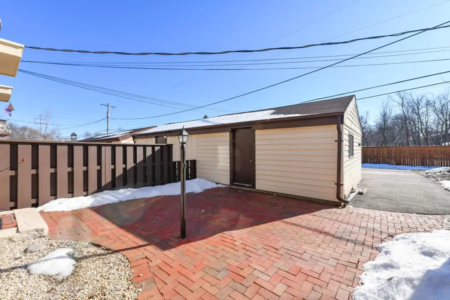 16107 W Heritage LANE, New Berlin, WI 53151 - #3