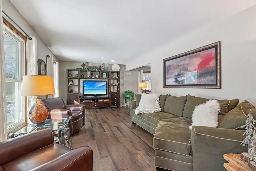 5820 S 124th STREET, Hales Corners, WI 53130 - #2