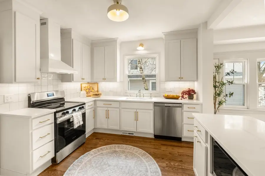 2262 N 71st STREET, Wauwatosa, WI 53213 - #3