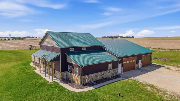 W3335 Bauer ROAD, Mayville, WI 53050