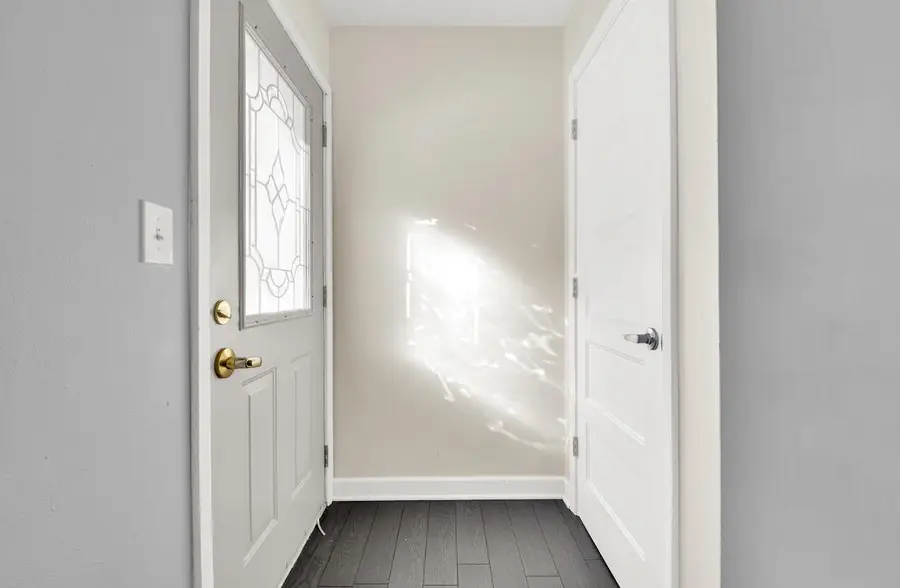 19260 Brookdale DRIVE, Brookfield, WI 53045 - #2