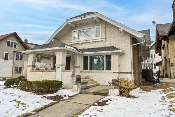 2024 E Newberry BOULEVARD, Milwaukee, WI 53211