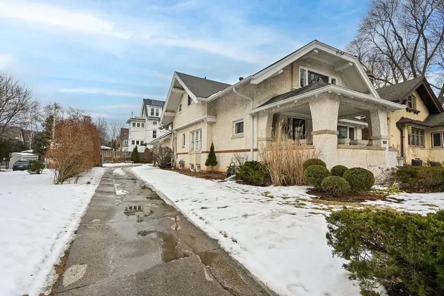 2024 E Newberry BOULEVARD, Milwaukee, WI 53211 - #3