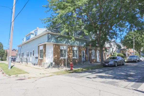 3700 E Pulaski AVENUE #3706, Cudahy, WI 53110