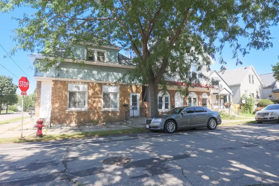 3700 E Pulaski AVENUE #3706, Cudahy, WI 53110 - #3