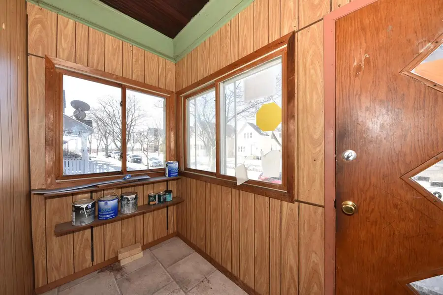 234 N 37th STREET, Milwaukee, WI 53208 - #3