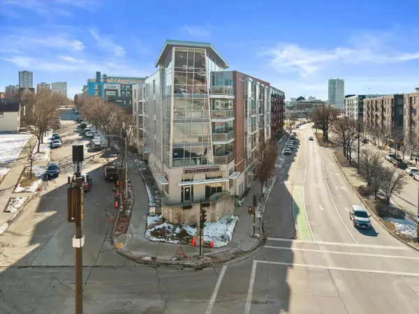 1541 N Jefferson STREET #207, Milwaukee, WI 53202