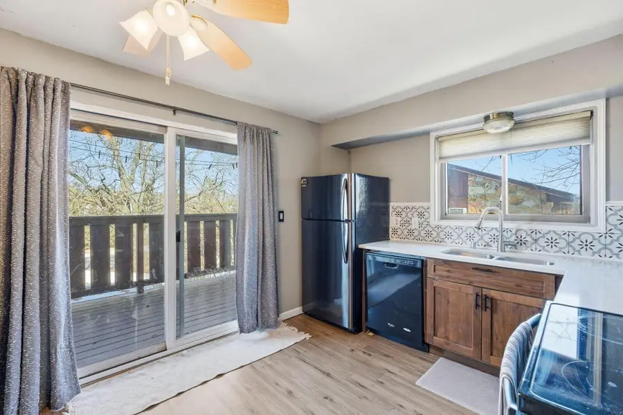 1356 Greenhedge ROAD #C4, Pewaukee, WI 53072 - #2