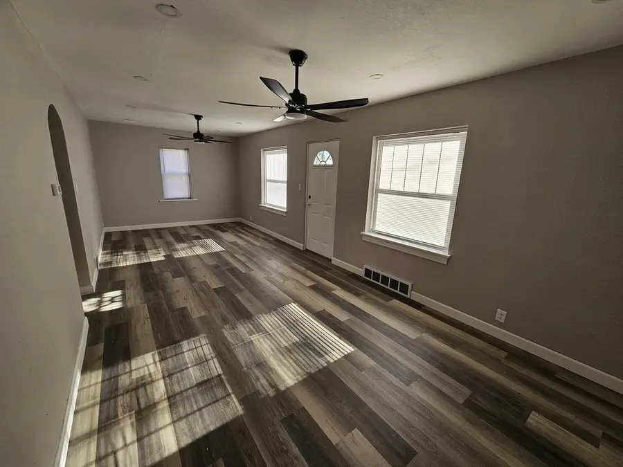 4800 W Green Tree ROAD, Milwaukee, WI 53223 - #3