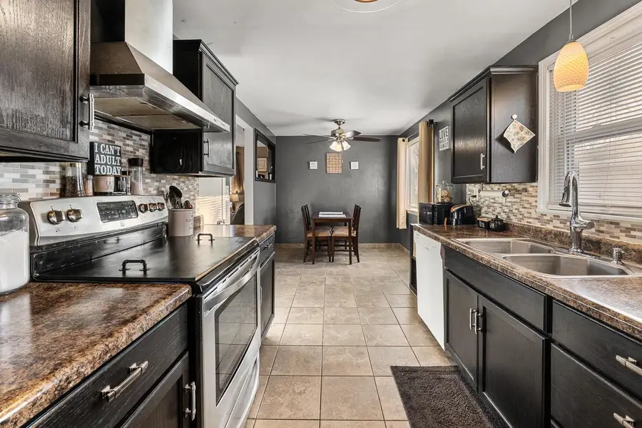 1110 Wilson AVENUE, Sheboygan, WI 53081 - #3