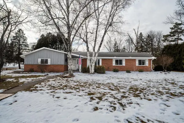 301 Madero DRIVE, Thiensville, WI 53092