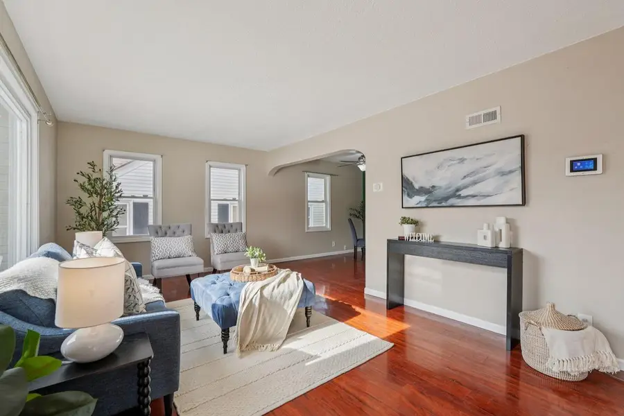 5320 W Melvina STREET, Milwaukee, WI 53216 - #3