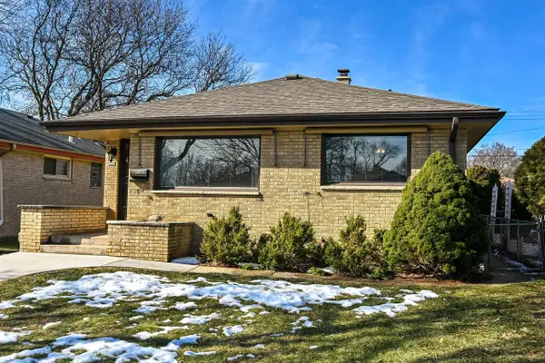 4209 N 71st STREET, Milwaukee, WI 53216