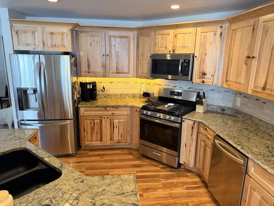 223 Clover LANE, Janesville, WI 53548 - #2