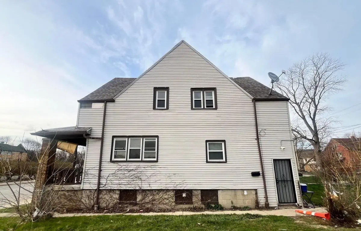 2750 N 35th STREET #2750A, Milwaukee, WI 53210 - #1