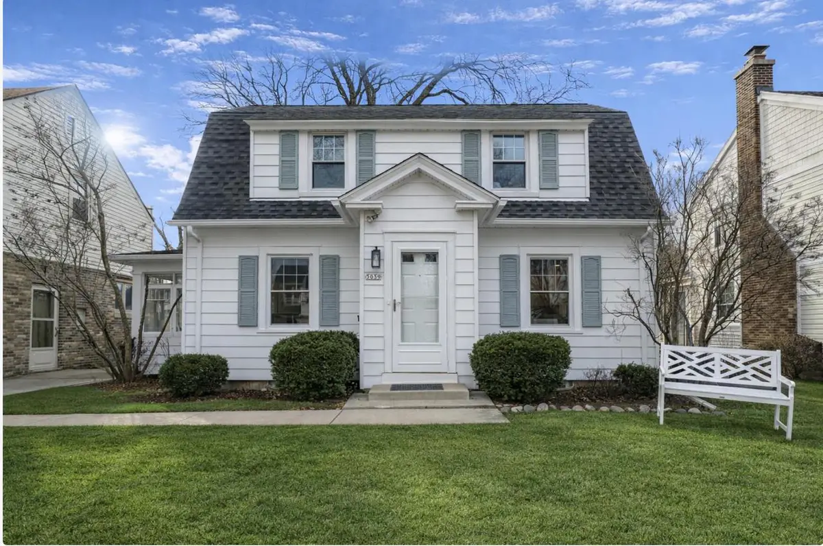 5039 N Woodruff AVENUE, Whitefish Bay, WI 53217 - #1