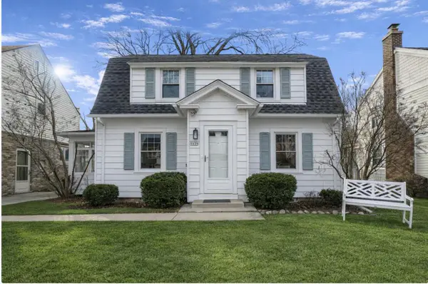 5039 N Woodruff AVENUE, Whitefish Bay, WI 53217