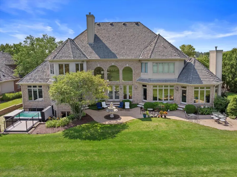 915 N Evergreen CIRCLE, Hartland, WI 53029 - #2