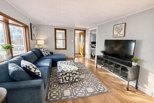 3448 S Illinois AVENUE, Milwaukee, WI 53207