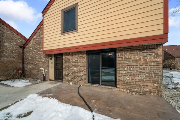 4019 W College AVENUE, Milwaukee, WI 53221