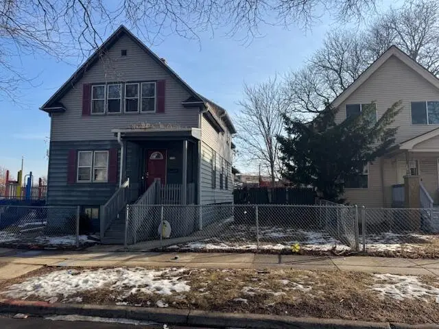 3130 N 37th STREET, Milwaukee, WI 53216 - #1