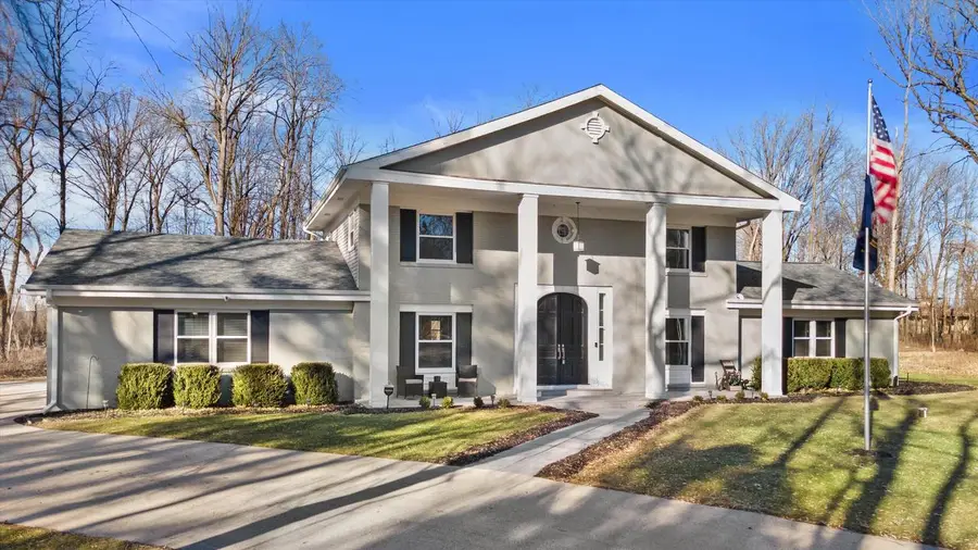 712 W Shady LANE, Mequon, WI 53097 - #3