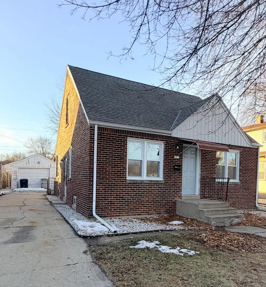4451 N 49th STREET, Milwaukee, WI 53218 - #3
