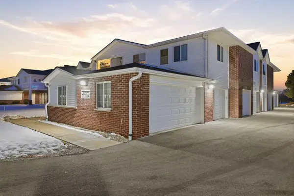 2825 11th PLACE #706, Kenosha, WI 53140