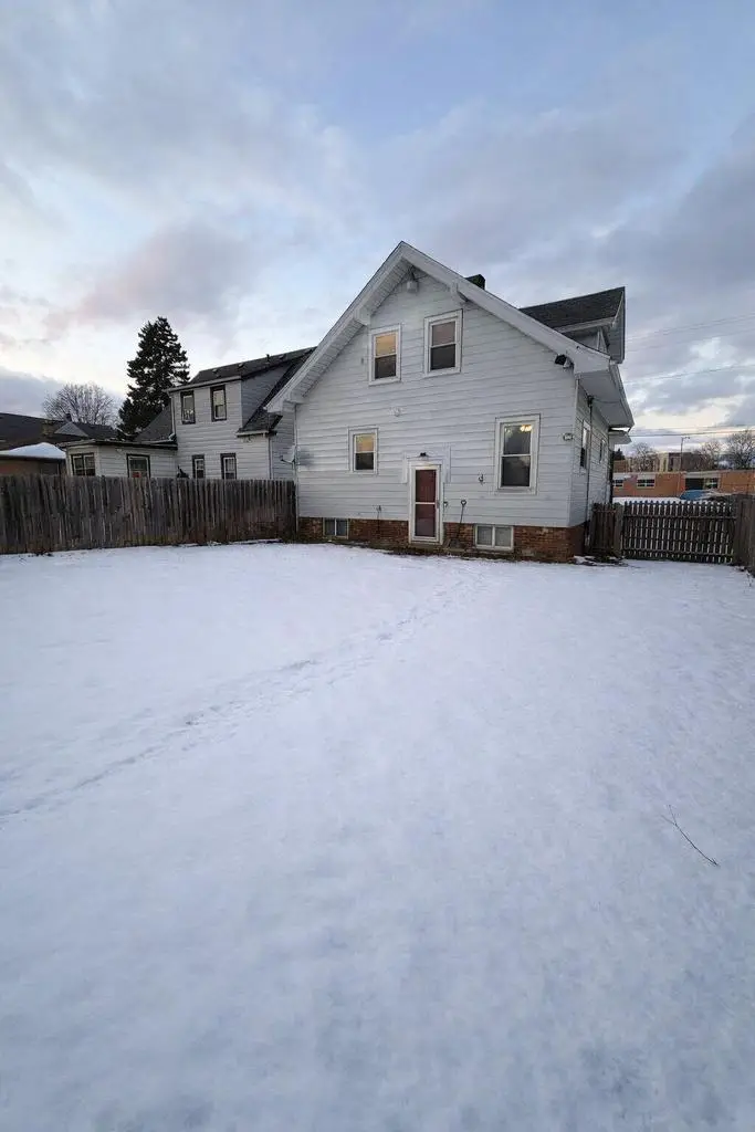 2215 W High STREET, Racine, WI 53404 - #3