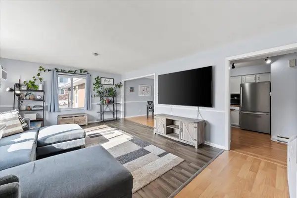 N19W5342 Pierce COURT, Cedarburg, WI 53012